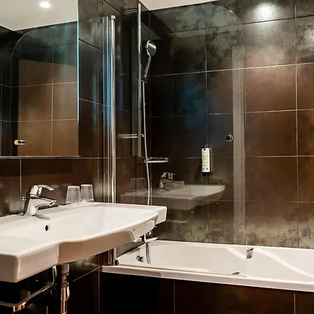 Hotell Edouard 6 By Malone 3*