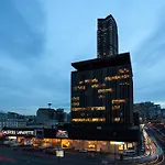 Edouard 6 By Malone Hotel