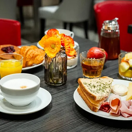 Edouard 6 By Malone Hotell 3*