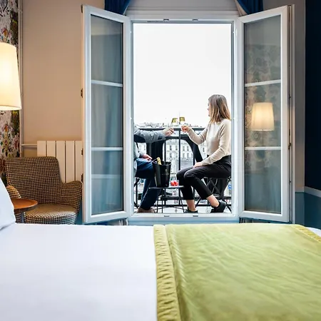 Edouard 6 By Malone Paryż