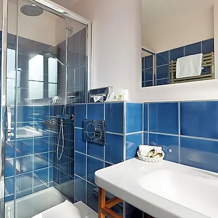 Hotel Edouard 6 By Malone 3*