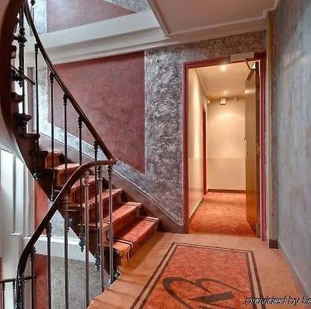 Hotel Edouard 6 By Malone 3*