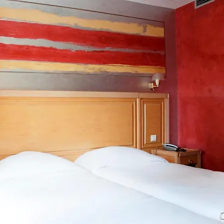 Edouard 6 By Malone Szálloda