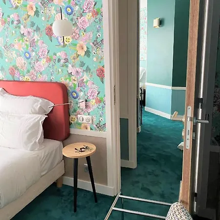 Edouard 6 By Malone Hotel