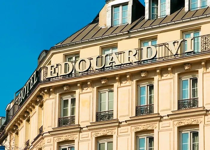 Edouard 6 By Malone Paryż