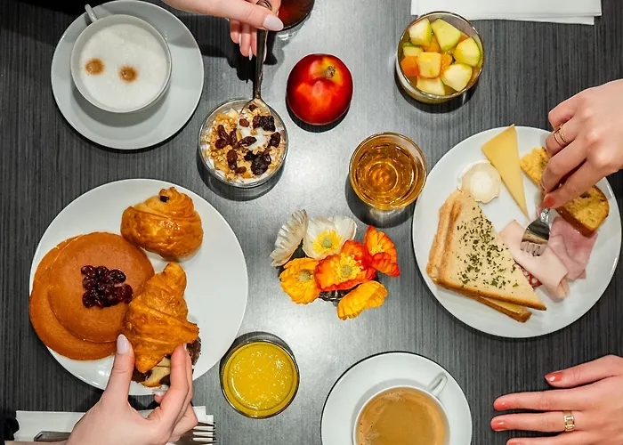 Edouard 6 By Malone Paryż