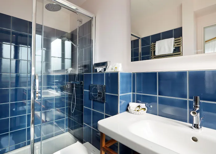 Edouard 6 By Malone 3* Paryż