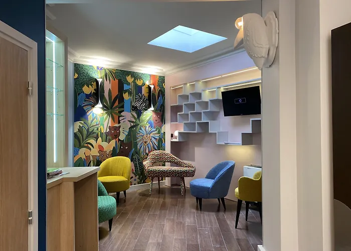 Edouard 6 By Malone Paryż