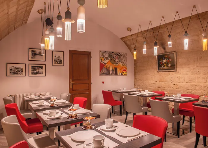 Edouard 6 By Malone Paryż