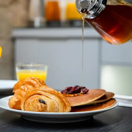 Edouard 6 By Malone Hotel